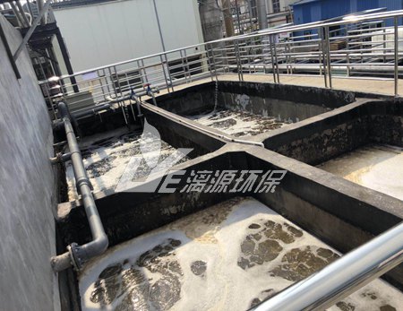 在工業(yè)污水處理中什么叫溶解氧？溶解氧與微生物的關(guān)系如何？